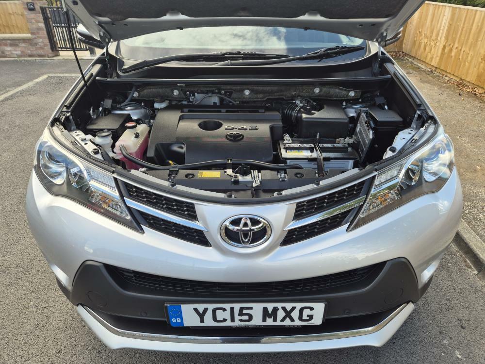 Toyota Rav 4 2.0 D-4d Invincible 124 Bhp Grey #38