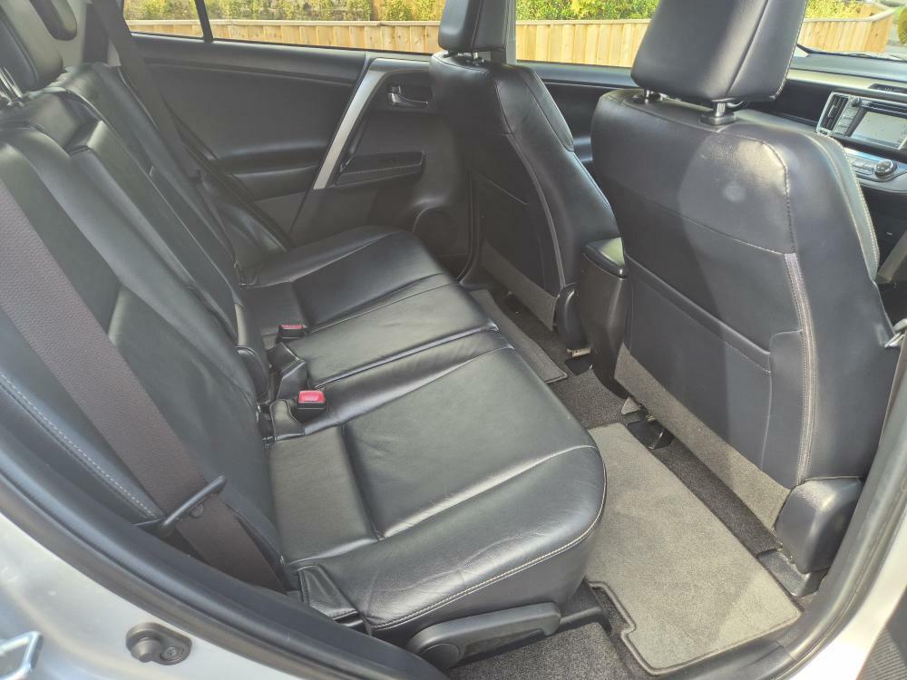Toyota Rav 4 2.0 D-4d Invincible 124 Bhp Grey #25