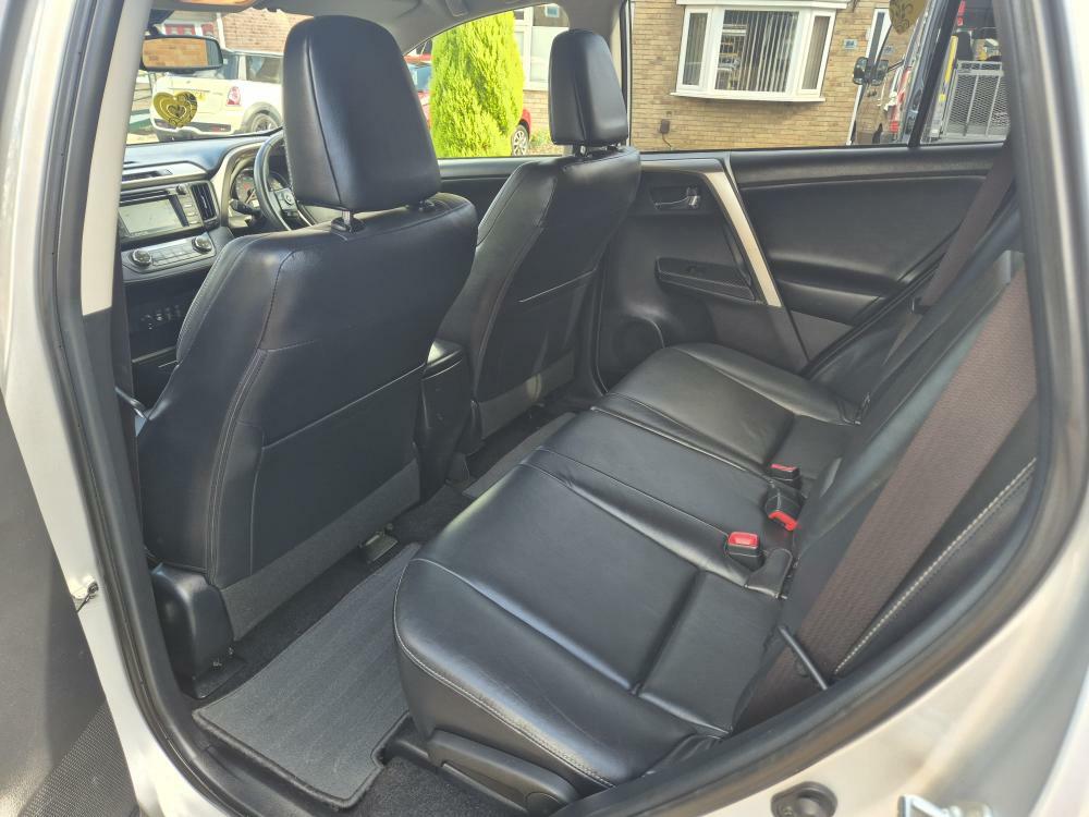 Toyota Rav 4 2.0 D-4d Invincible 124 Bhp Grey #27