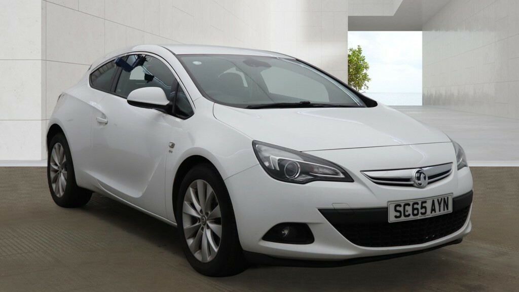 Vauxhall Astra GTC Coupe 1.4 I Turbo Sri 201565 White