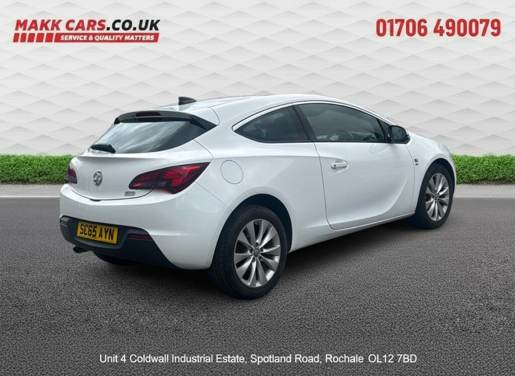 Vauxhall Astra GTC Coupe 1.4 I Turbo Sri 201565 SC65AYN White #3