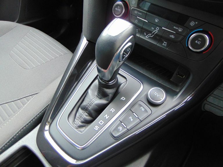 Ford Focus 1.0 Ecoboost 125 Titanium Grey #3