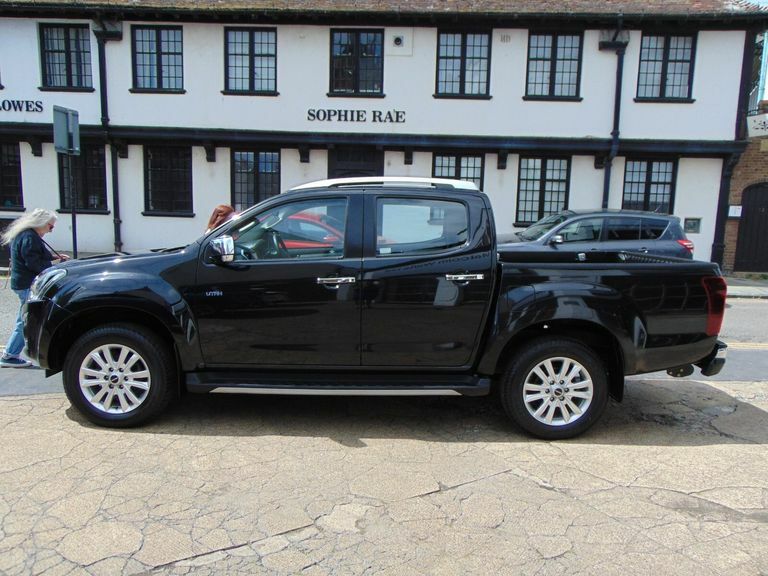 Isuzu D-Max 1.9 Td Blade Double Cab Pickup 4Wd Euro 6 Red #9