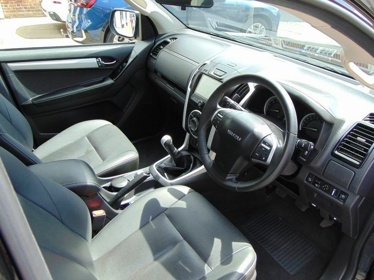 Isuzu D-Max 1.9 Td Blade Double Cab Pickup 4Wd Euro 6 Red #13
