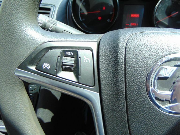 Vauxhall Meriva 1.4I 16V Club Silver #4