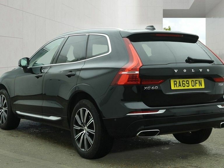 Volvo XC60 2.0 T5 250 Inscription Awd Geartronic Black #5