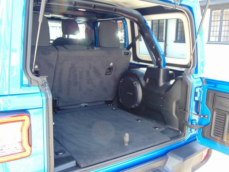 Jeep Wrangler 2.0 Gme Sahara Black #17
