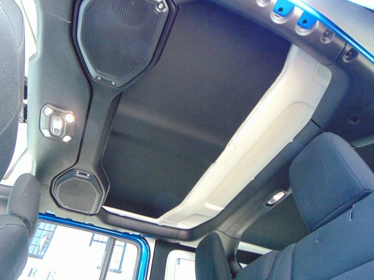 Jeep Wrangler 2.0 Gme Sahara Black #50