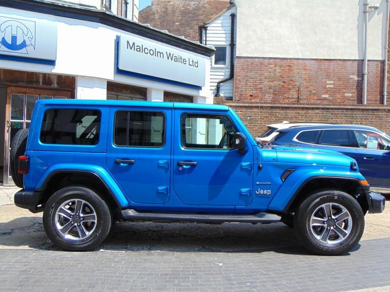 Jeep Wrangler 2.0 Gme Sahara Blue #2