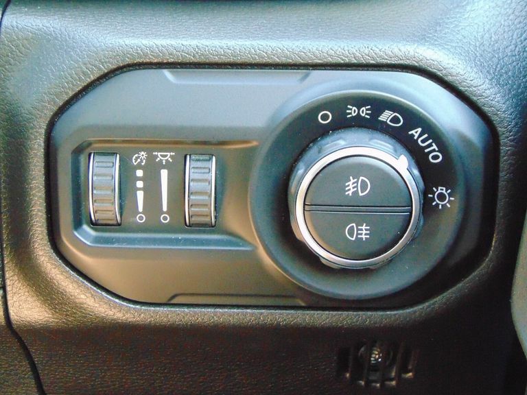 Jeep Wrangler 2.0 Gme Sahara Black #44