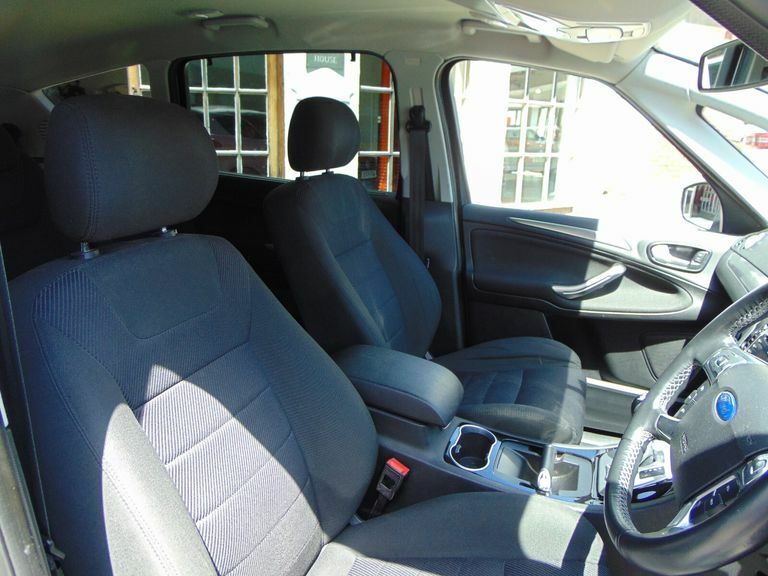 Ford S-Max Mpv White #27