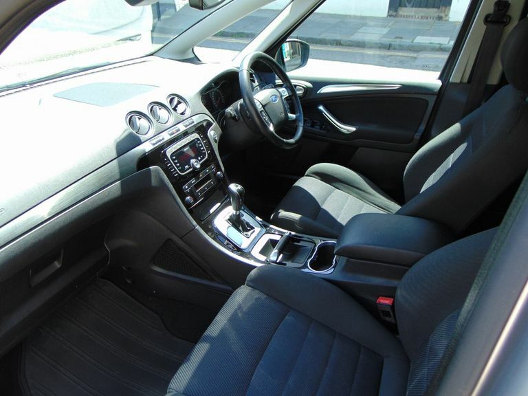 Ford S-Max Mpv White #41