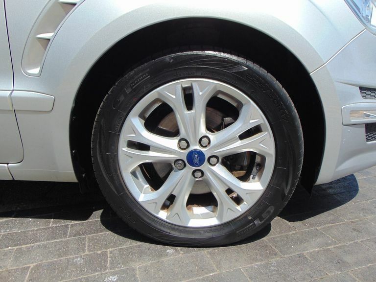 Ford S-Max Mpv White #45