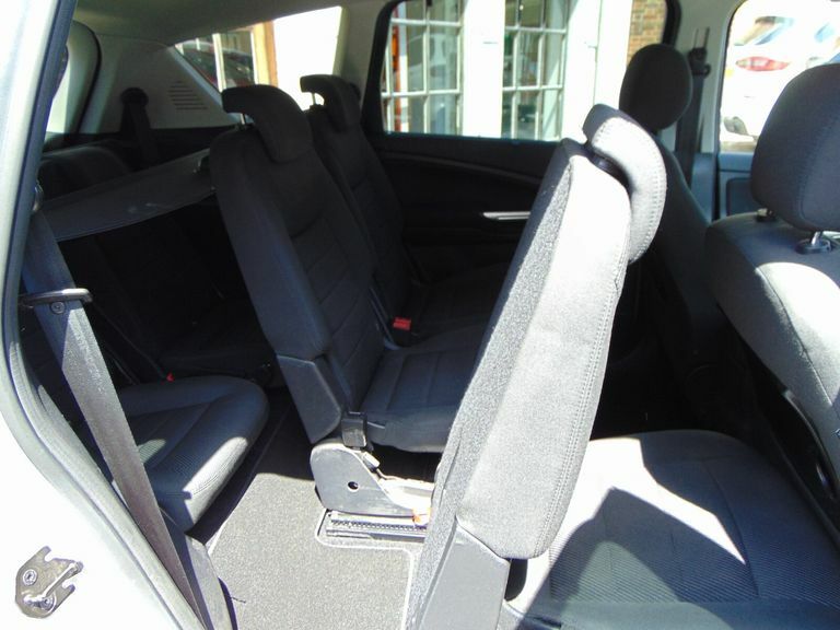 Ford S-Max Mpv White #34