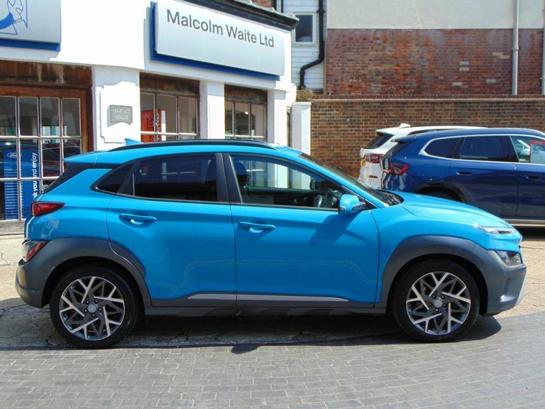 Hyundai Kona 1.6 Gdi Hybrid Premium Dct ET21JZN Blue #2