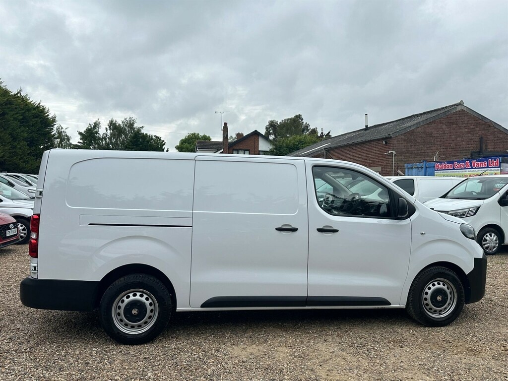 Vauxhall Vivaro 2.0 Turbo D Prime XL Panel Van Lwb Euro 6 6Dr DS24SCV White #6