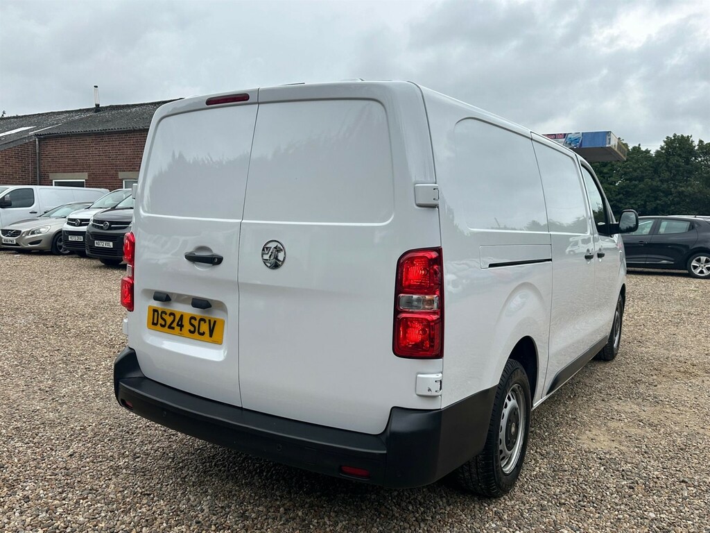 Vauxhall Vivaro 2.0 Turbo D Prime XL Panel Van Lwb Euro 6 6Dr DS24SCV White #5