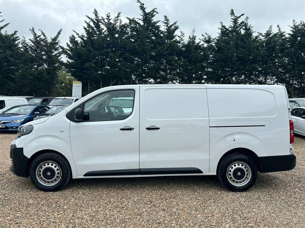 Vauxhall Vivaro 2.0 Turbo D Prime XL Panel Van Lwb Euro 6 6Dr DS24SCV White #2