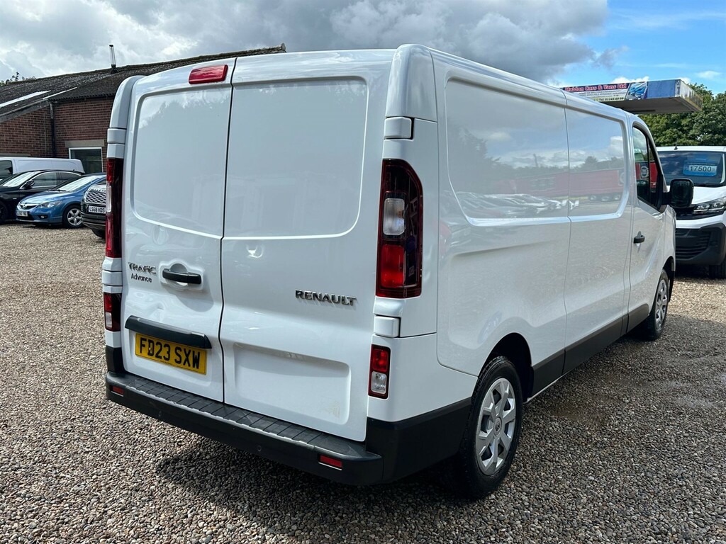 Renault Trafic 2.0 Dci Blue Ll30 Advance L2 H1 Euro 6 Ss FD23SXW White #5