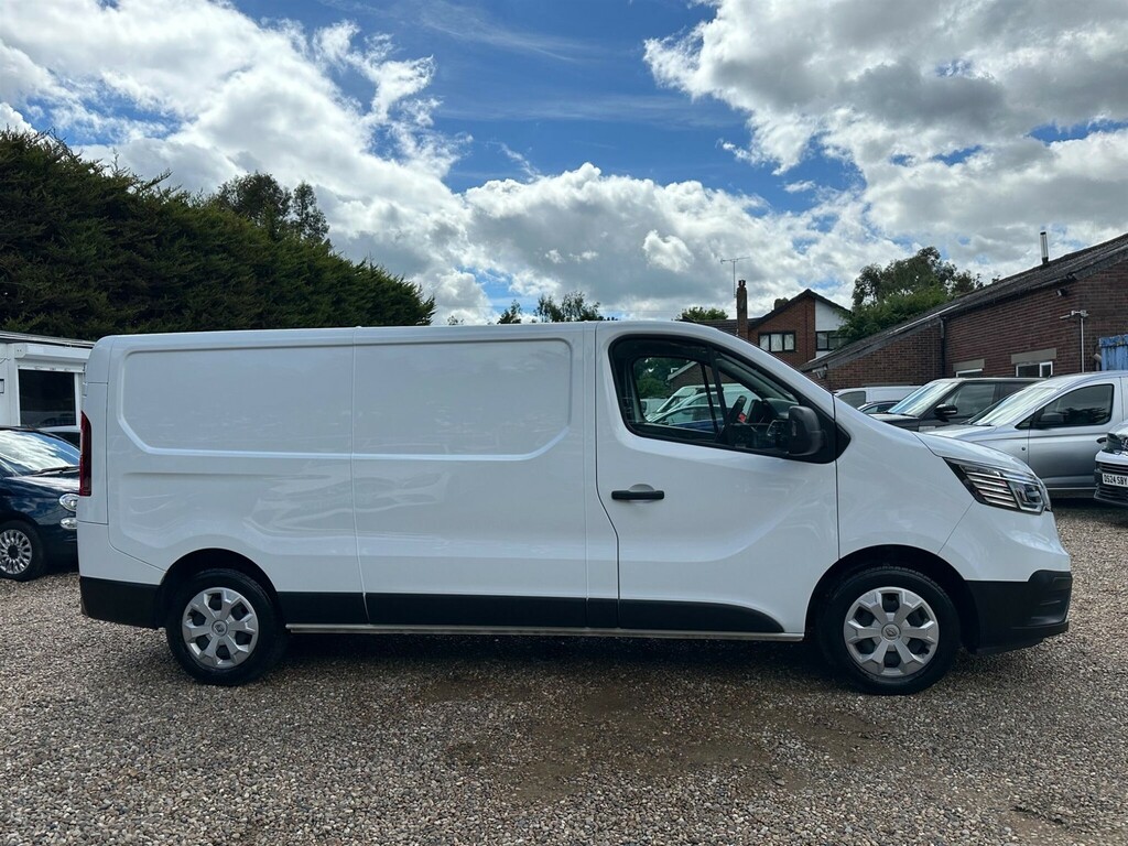 Renault Trafic 2.0 Dci Blue Ll30 Advance L2 H1 Euro 6 Ss FD23SXW White #6