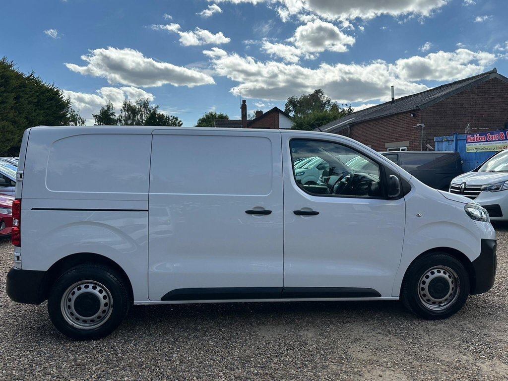 Vauxhall Vivaro 1.5 Turbo D 2900 Dynamic L1 H1 Euro 6 Ss 6Dr DS72NNO White #6
