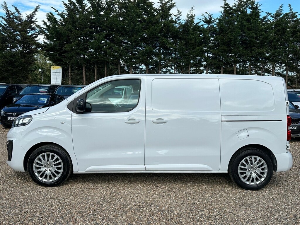 Vauxhall Vivaro 1.5 Turbo D 2700 Pro L1 H1 Euro 6 Ss 6Dr DL72ZHM White #2