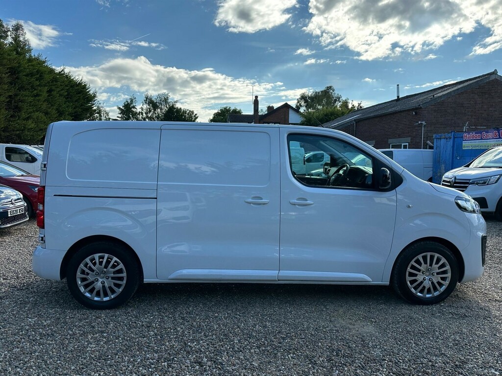 Vauxhall Vivaro 1.5 Turbo D 2700 Pro L1 H1 Euro 6 Ss 6Dr DL72ZHM White #6