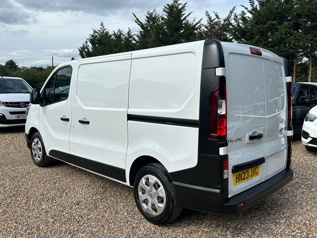Renault Trafic 2.0 Dci Blue Sl28 Business L1 H1 Euro 6 Ss HN23JVC White #3