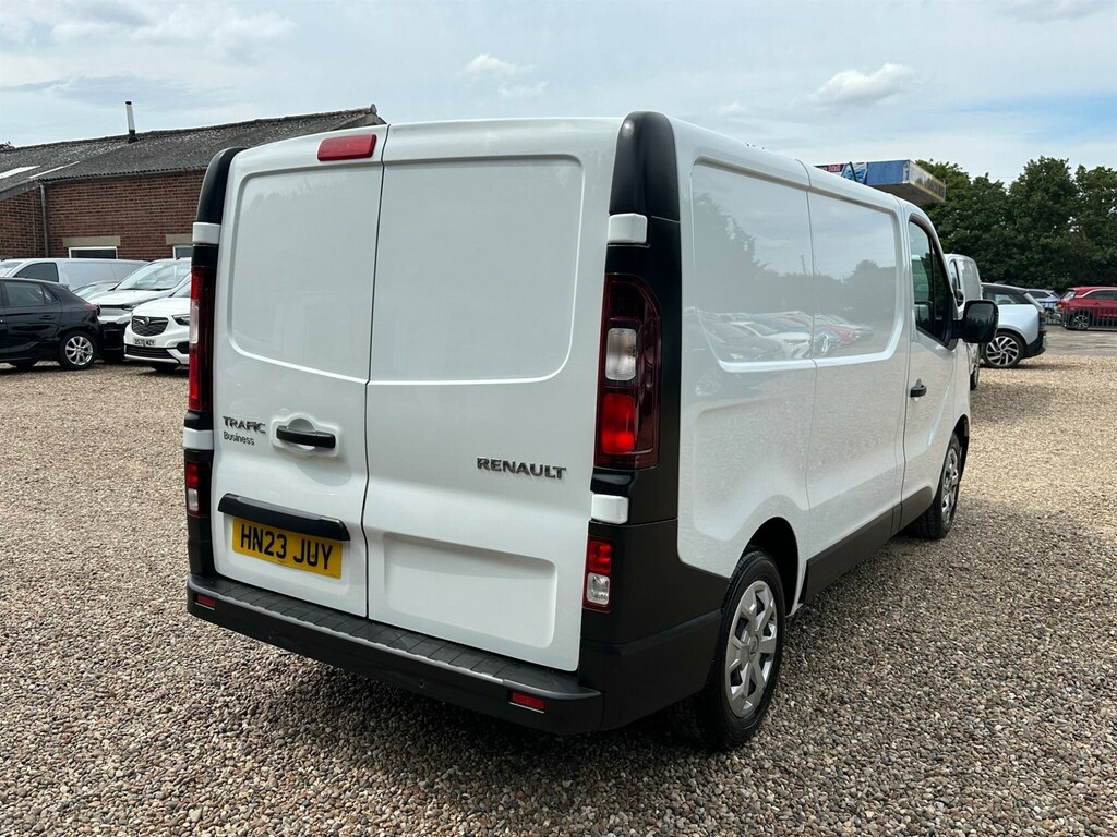 Renault Trafic 2.0 Dci Blue Sl28 Business L1 H1 Euro 6 Ss HN23JUY White #5
