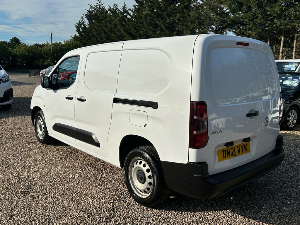Vauxhall Combo 1.5 Turbo D 2300 Dynamic L2 H1 Euro 6 DN21VYK White #3