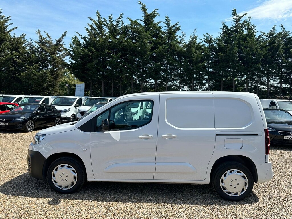 Citroen Berlingo 1.5 Bluehdi 650Driver Edition M Swb Euro 6 Ss YK73FPS White #2