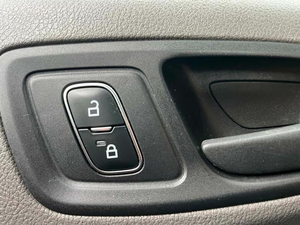 Ford Transit Connect 250 Ecoblue Limited Panel White #33