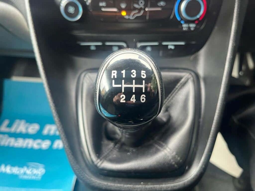 Ford Transit Connect Ex.vat 2019 Ford Transit Connect 1.5 240 Limited T Blue #45