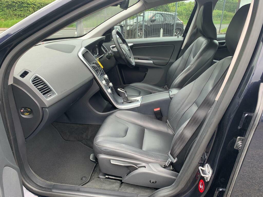 Volvo XC60 2.4 D5 R-design Lux Nav Awd 217 Bhp Grey #7