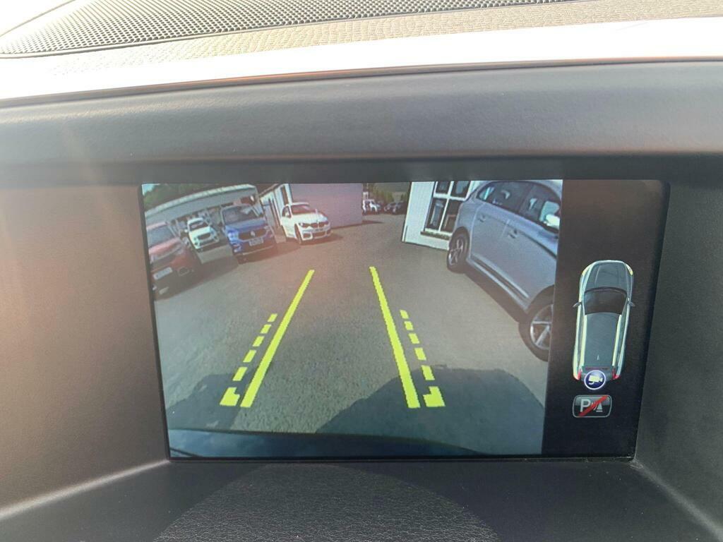 Volvo XC60 D4 190 R Design Lux Nav Black #9