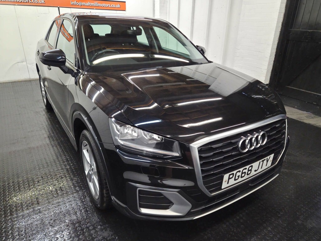 Audi Q2 Sport 30 Tfsi Black