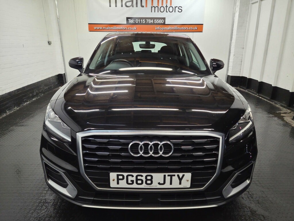 Audi Q2 Sport 30 Tfsi PG68JTY Black #2