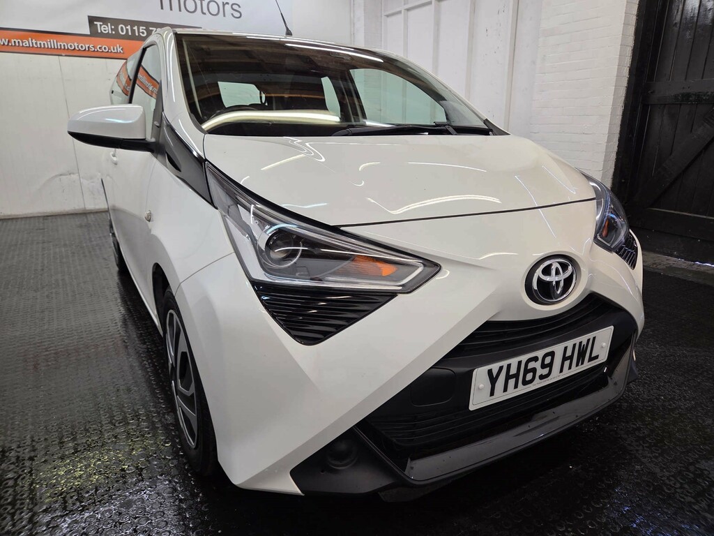 Toyota Aygo X X-play Tss Vvt-i 