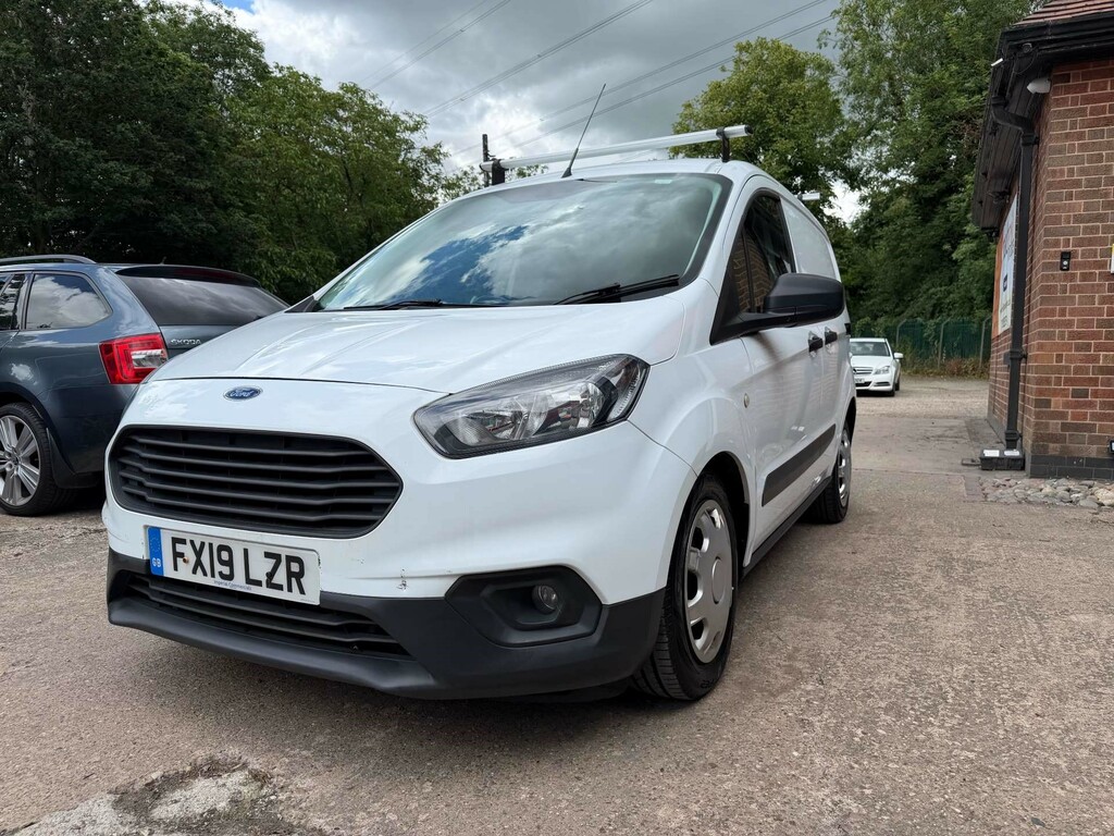 Ford Transit Courier  Silver #21