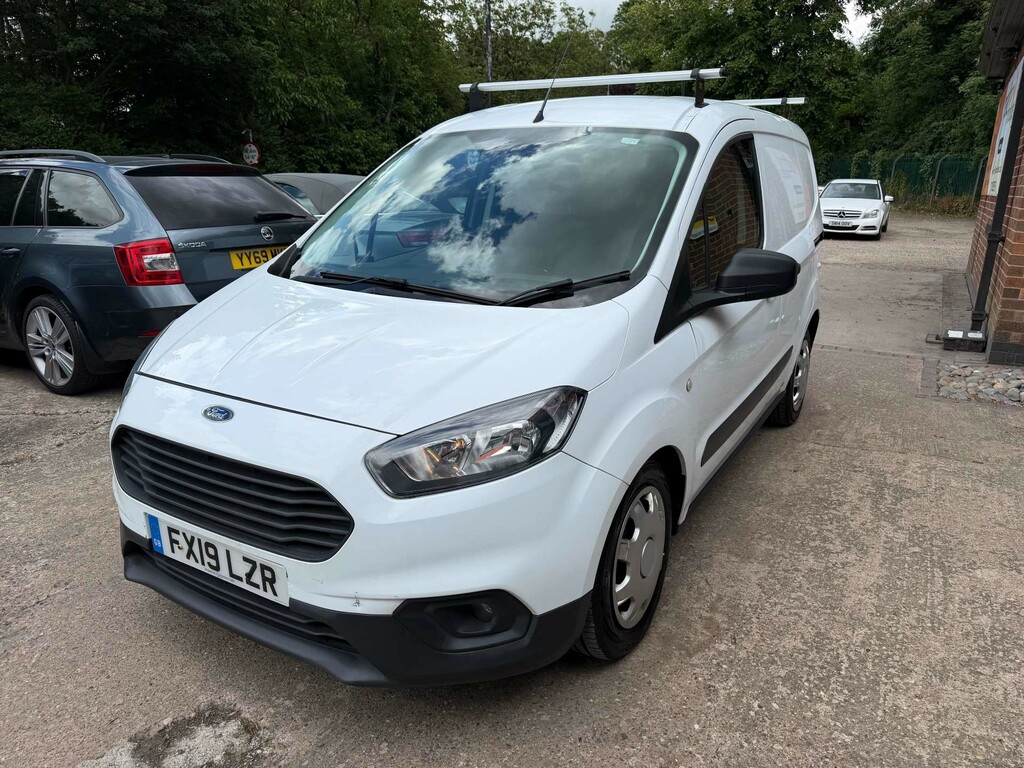 Ford Transit Courier  Silver #19