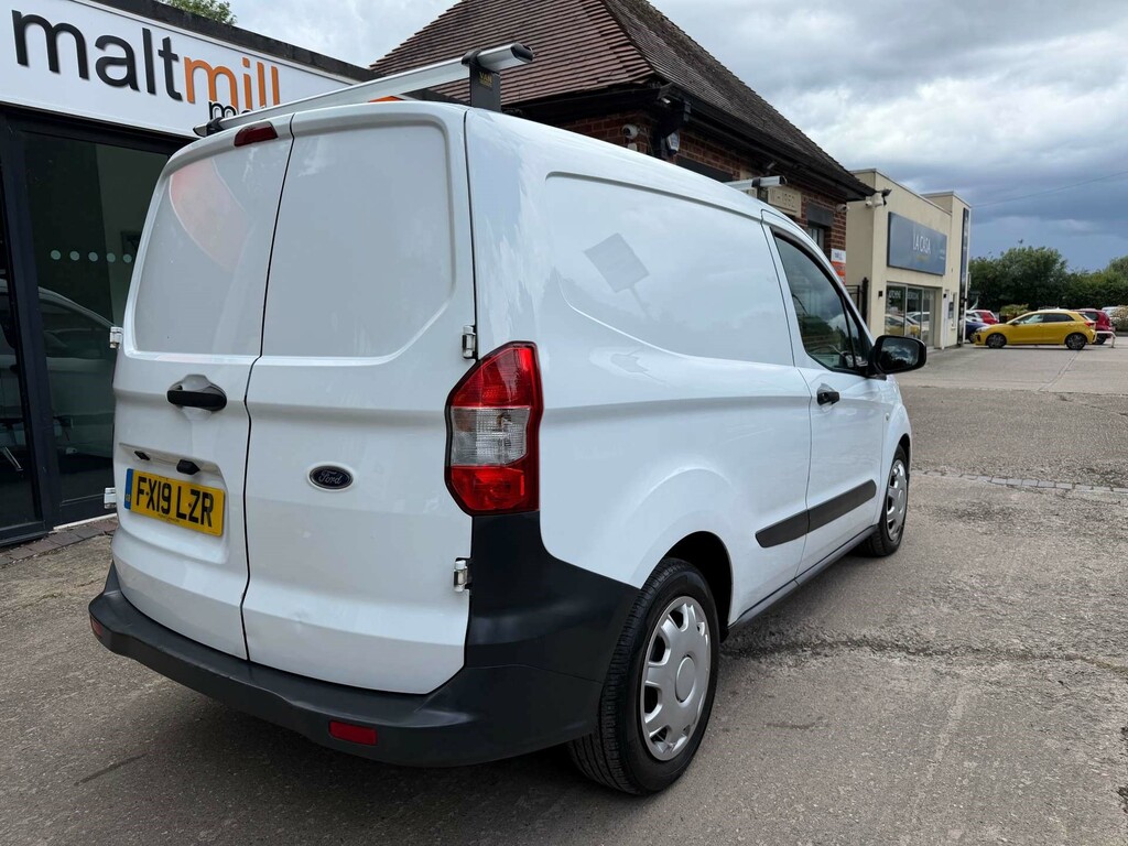 Ford Transit Courier  Silver #10