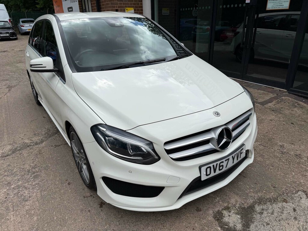 Mercedes-Benz 200 B Amg Line Premium D White #5