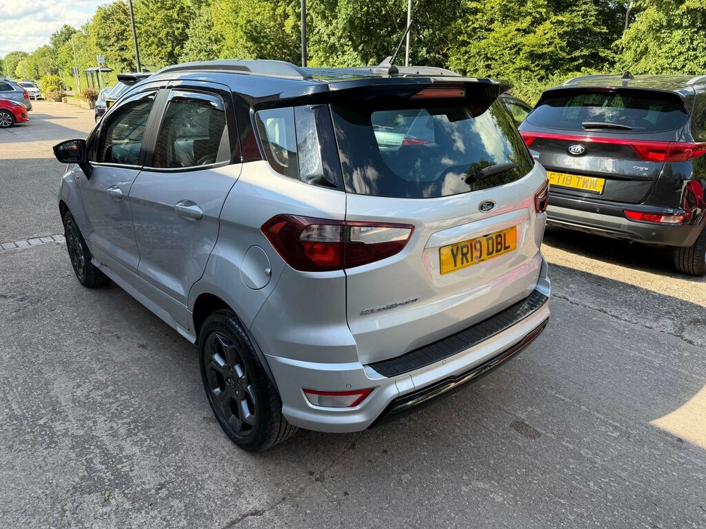 Ford Ecosport 1L Titanium White #15