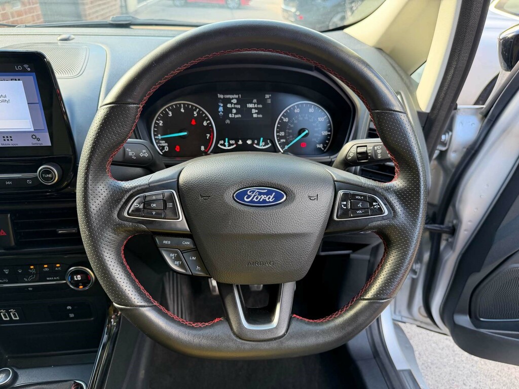 Ford Ecosport 1L Titanium White #28