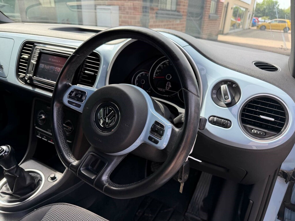 Volkswagen Beetle 2.0 Tdi Bluemotion Tech Design Euro 6 Ss White #15