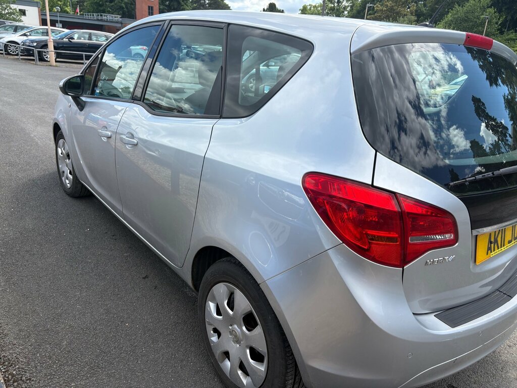 Vauxhall Meriva 1.4 16V Exclusiv Mpv Euro 5 Non Silver #4