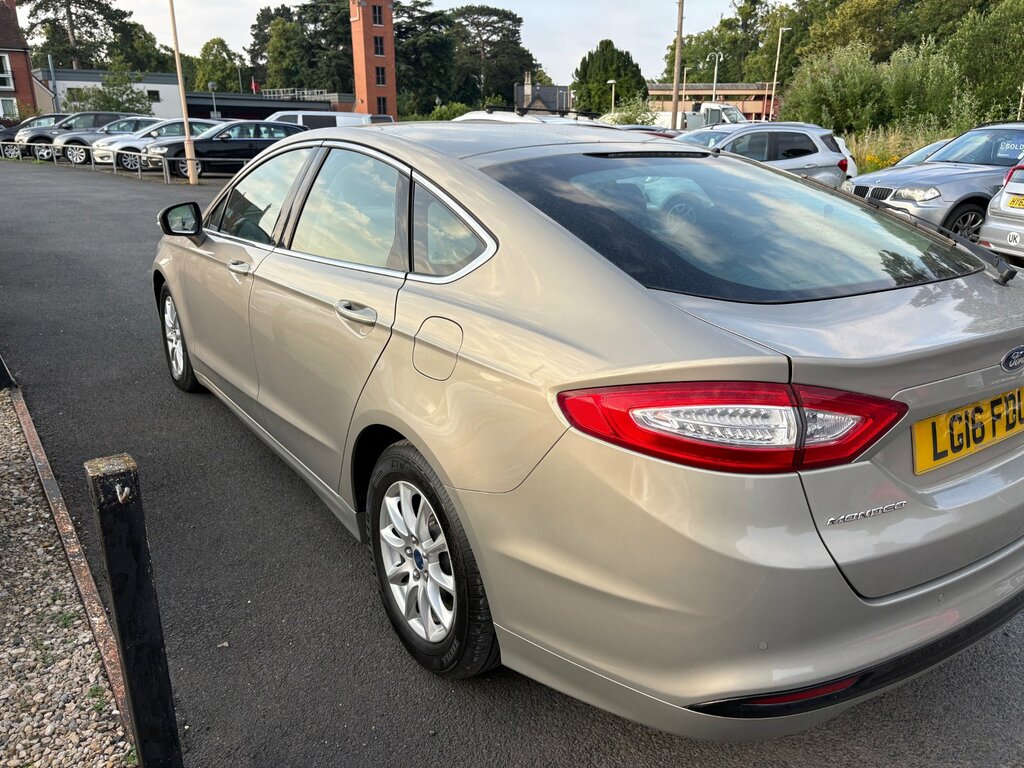 Ford Mondeo 2.0 Tdci Titanium Hatchback Euro Silver #4