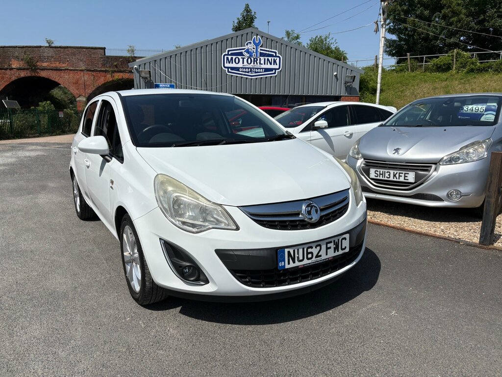 Vauxhall Corsa 1.2 16V Active Hatchback Euro 5 White