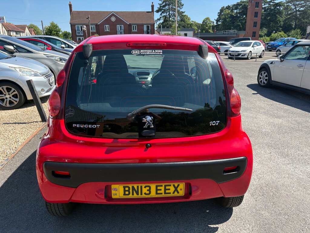 Peugeot 107 1.0 12V Active Hatchback Euro 5 Red #3