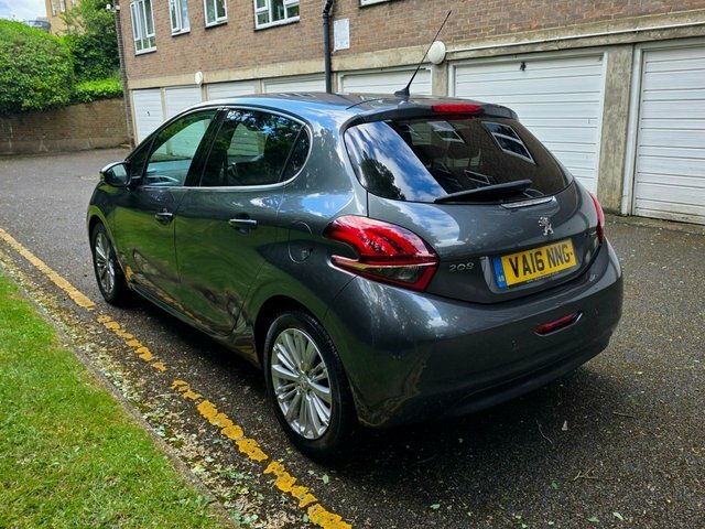 Peugeot 208 Puretech Allure Hatchback Grey #5